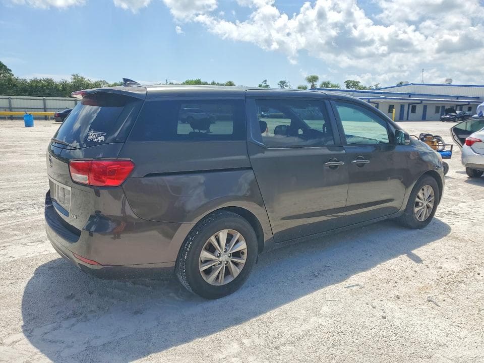 2017 KIA SEDONA LX 3