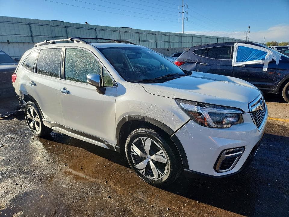 2019 SUBARU FORESTER TOURING 4