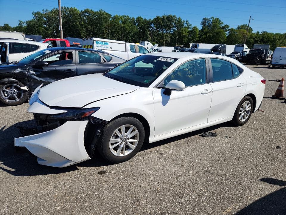 2025 TOYOTA CAMRY LE - 1