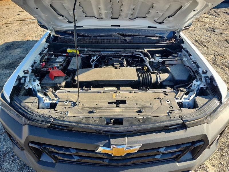 2024 CHEVROLET COLORADO 11