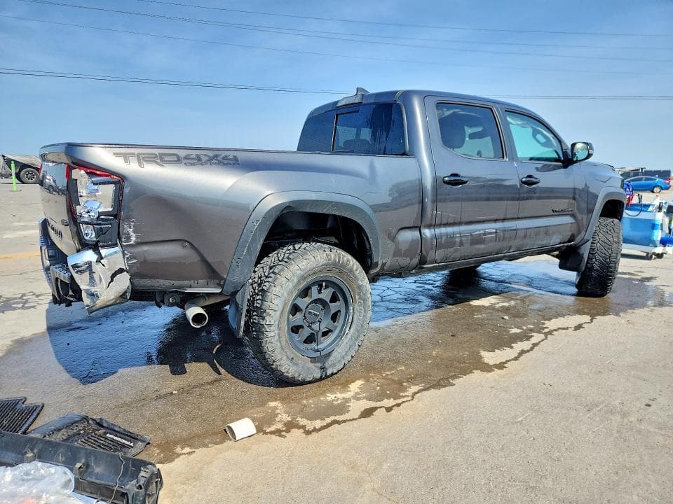 2018 TOYOTA TACOMA TRD OFF-ROAD 3