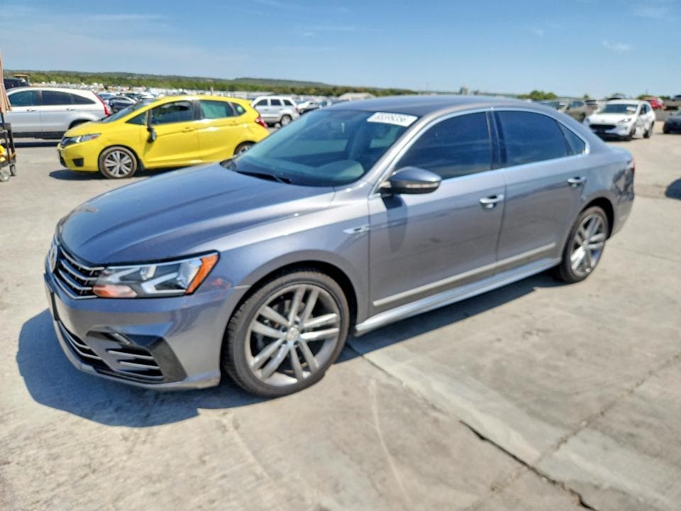 2017 VOLKSWAGEN PASSAT R-LINE
