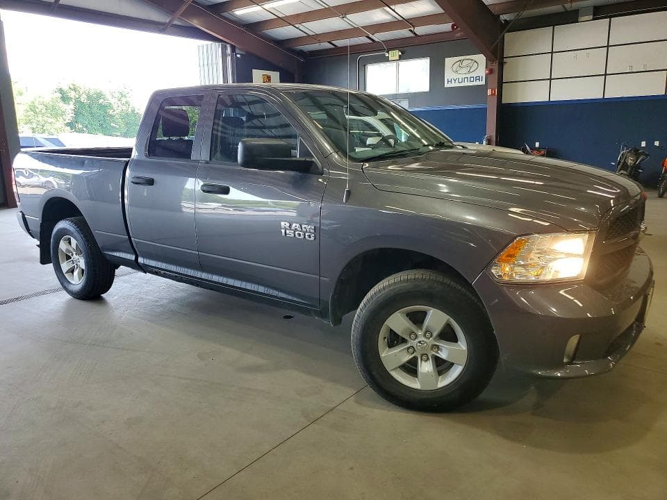 2018 RAM 1500 ST 4