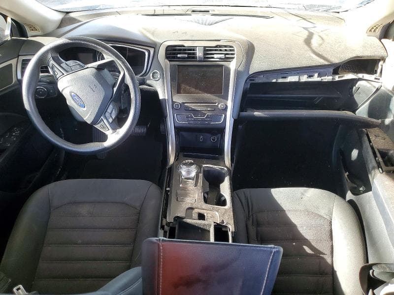 2017 FORD FUSION SE 8