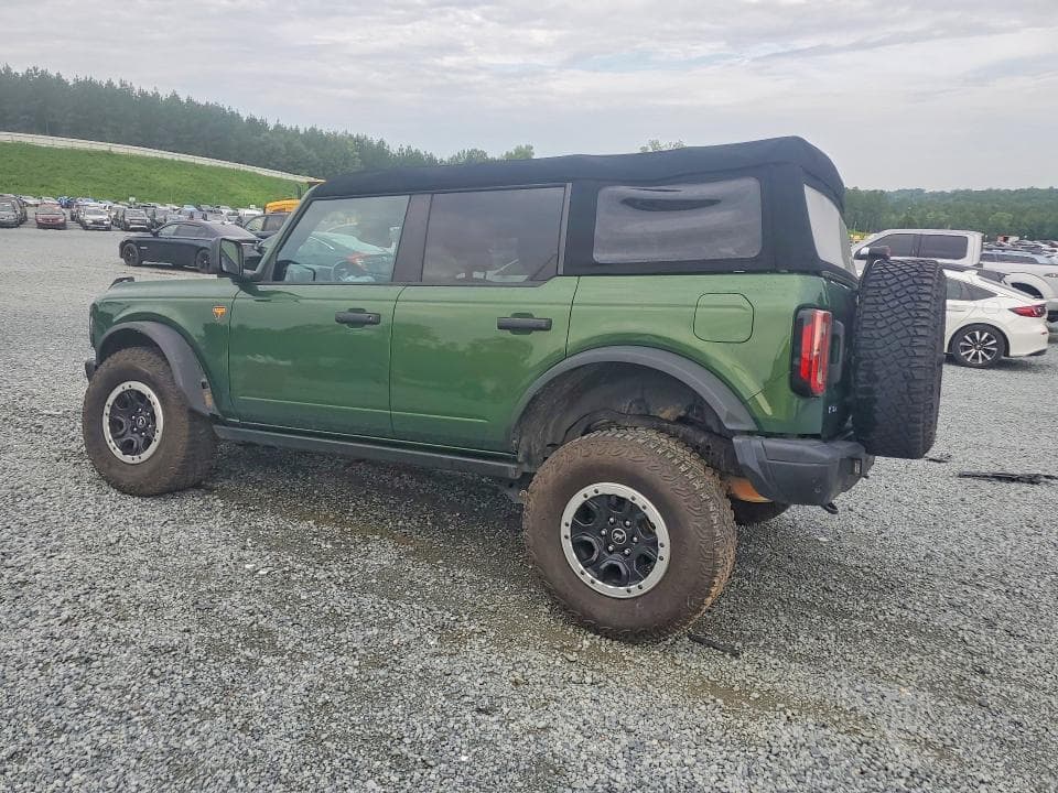 2023 FORD BRONCO BASE 2