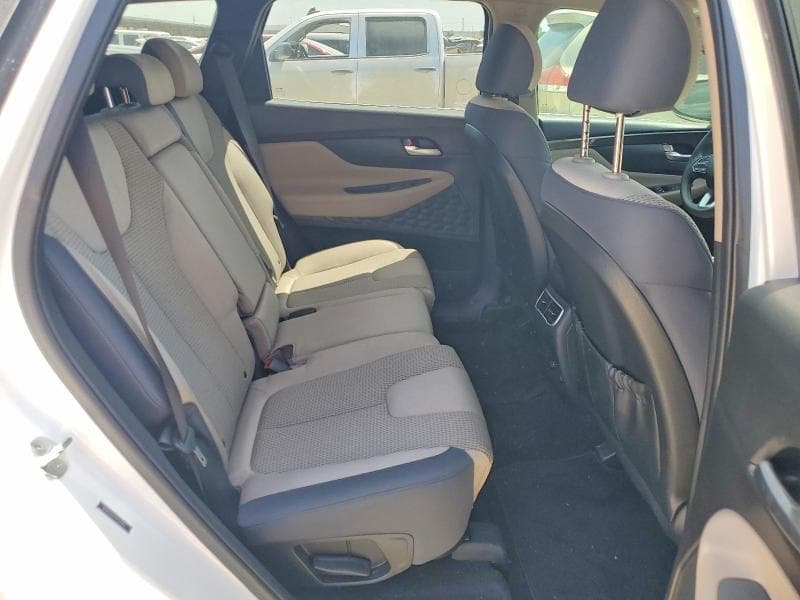 2023 HYUNDAI SANTA FE SE 11