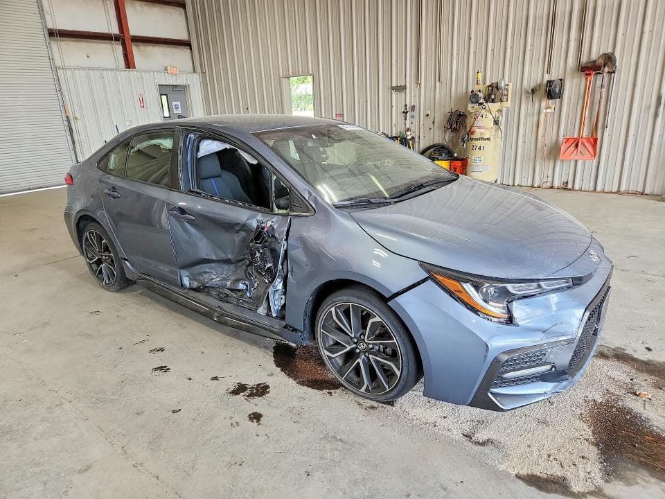 2022 TOYOTA COROLLA SE 4