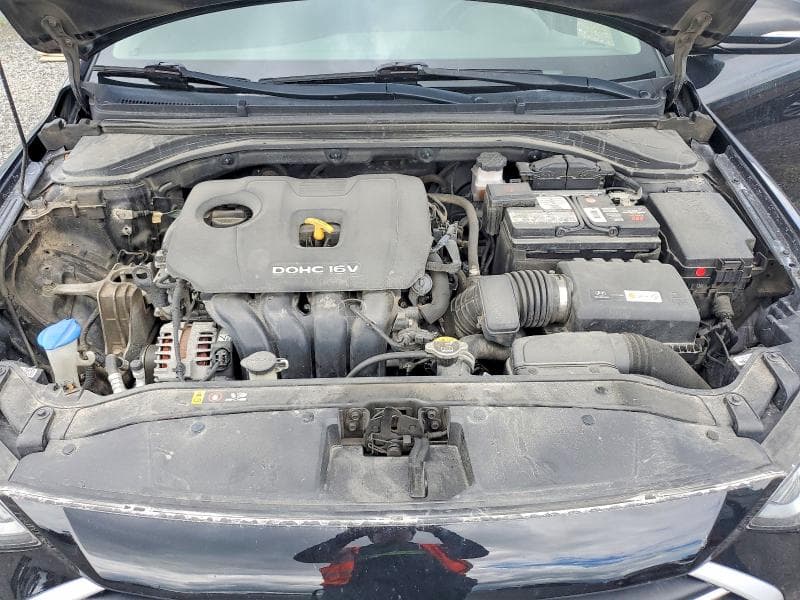 2017 HYUNDAI ELANTRA SE 11