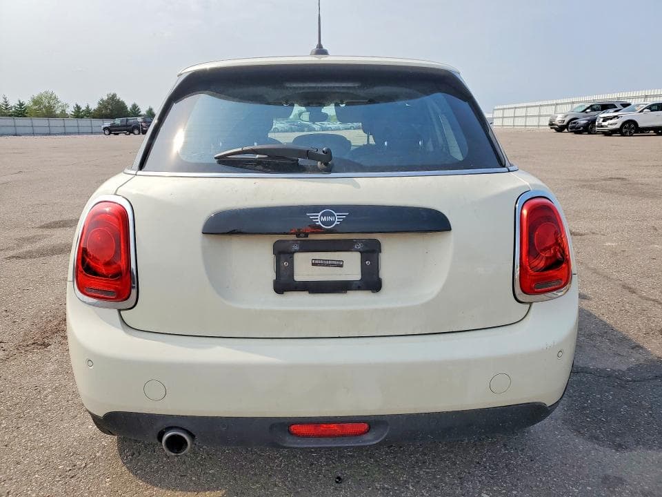 2021 MINI COOPER 6