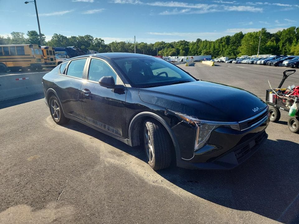 2025 KIA K4 LXS 4