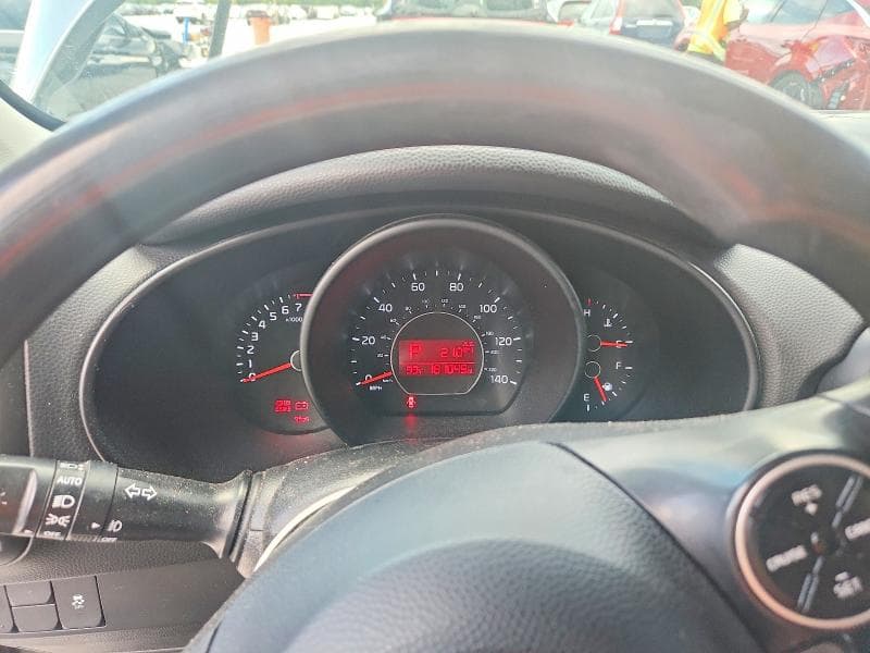 2017 KIA SOUL + 9