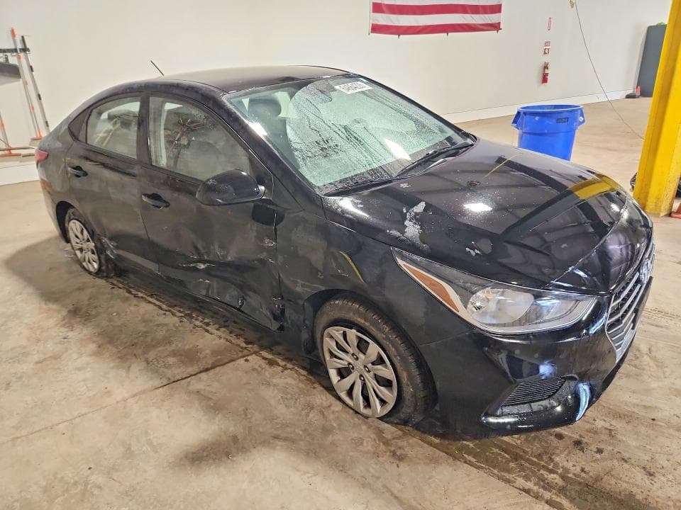 2020 HYUNDAI ACCENT SE 4