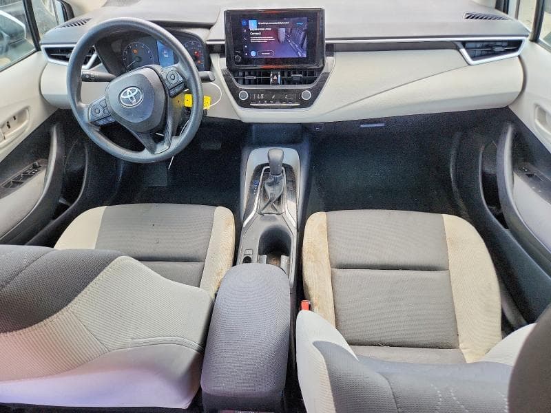 2025 TOYOTA COROLLA LE 8