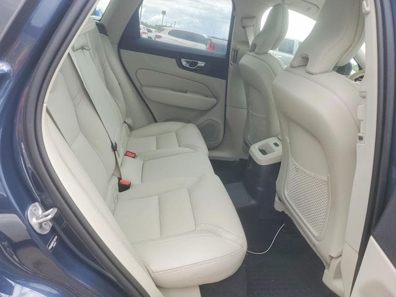 2025 VOLVO XC60 ULTRA 10