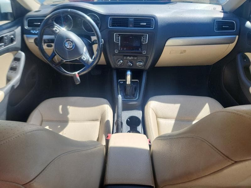 2017 VOLKSWAGEN JETTA SE 8