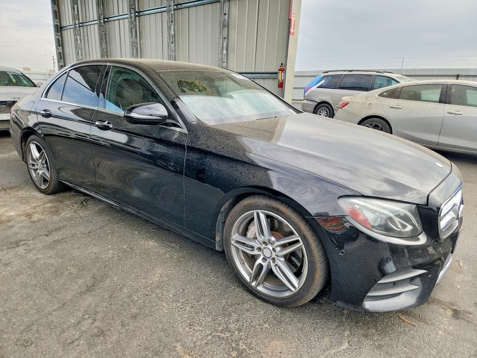 2017 MERCEDES-BENZ E 300 4