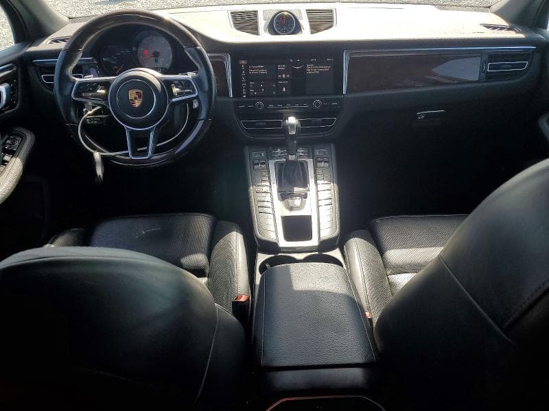 2020 PORSCHE MACAN S 8