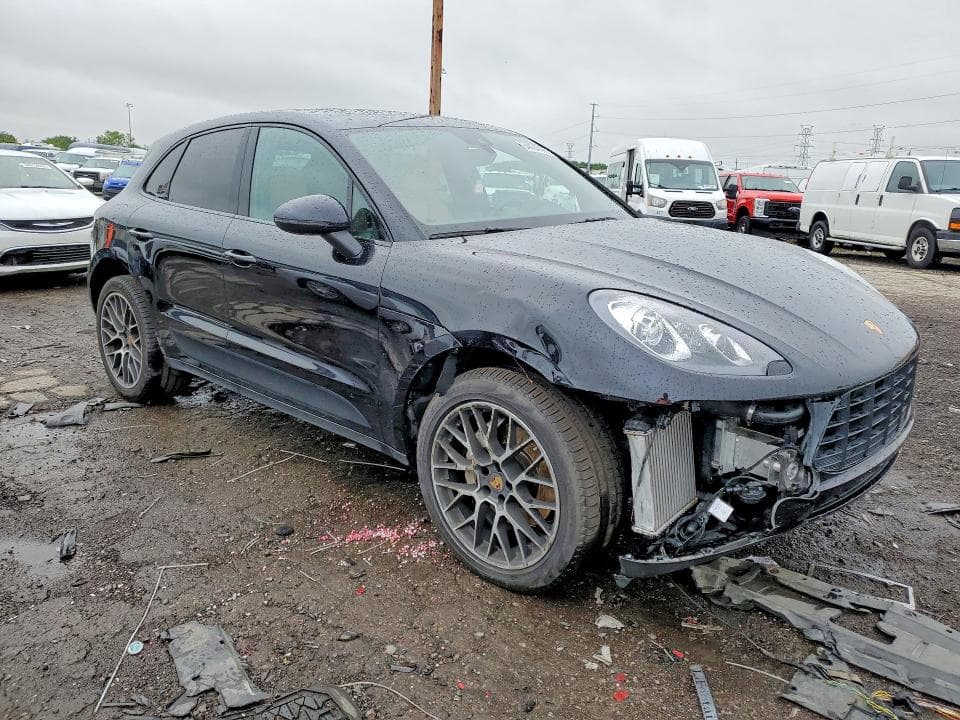 2018 PORSCHE MACAN S 4