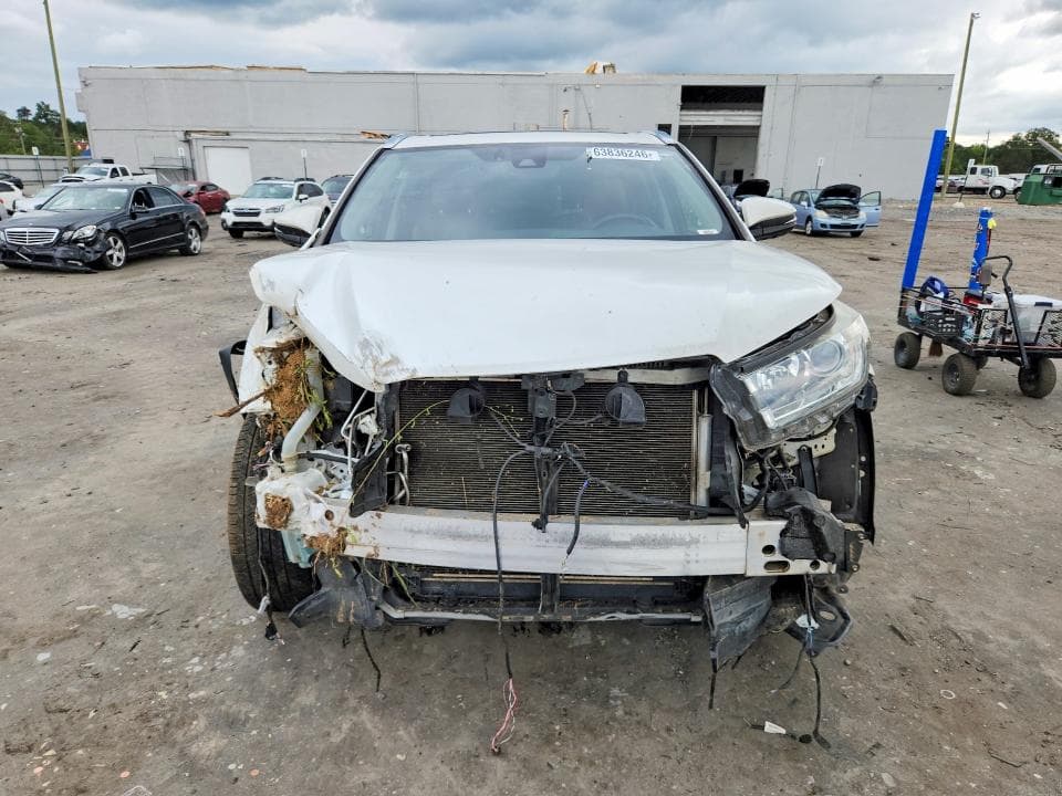 2019 TOYOTA HIGHLANDER LIMITED PLATINUM 5