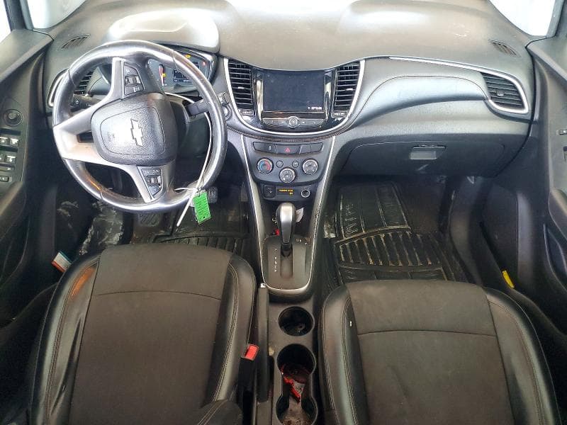2020 CHEVROLET TRAX 1LT 8