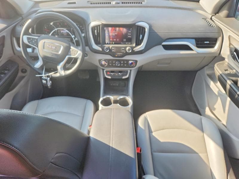 2024 GMC TERRAIN SLT 8