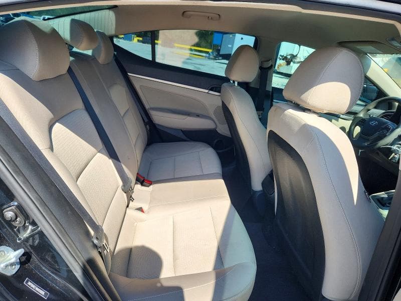 2017 HYUNDAI ELANTRA SE 10
