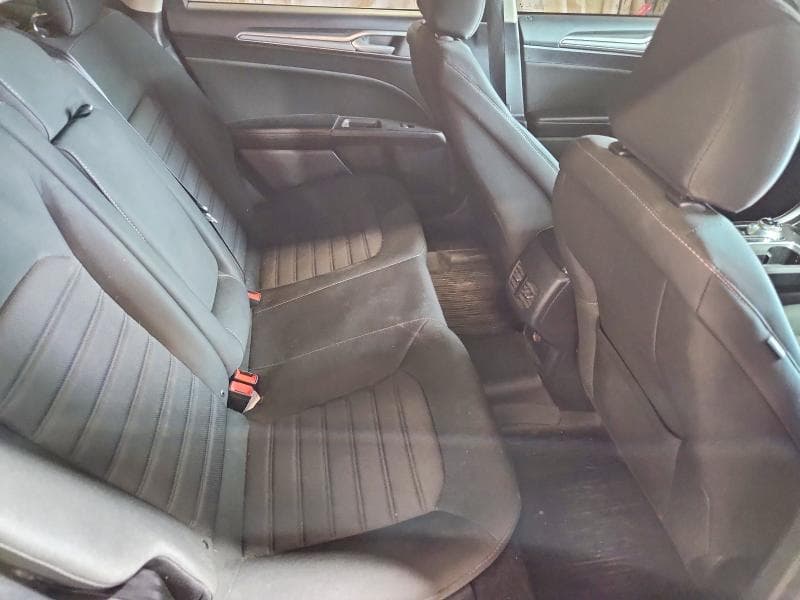 2020 FORD FUSION SE 10