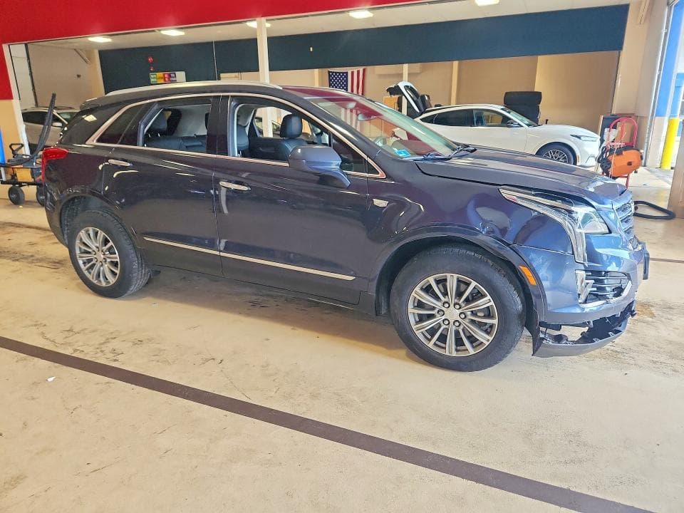 2019 CADILLAC XT5 LUXURY 4