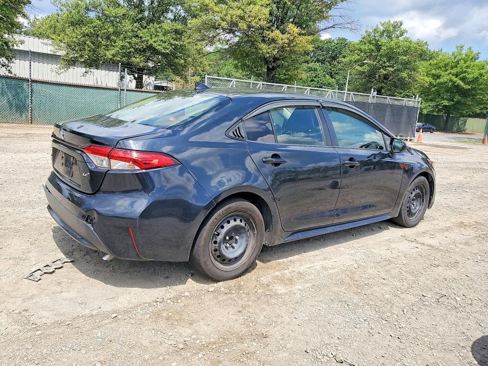 2020 TOYOTA COROLLA LE 3