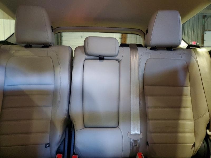 2017 FORD ESCAPE TITANIUM 10