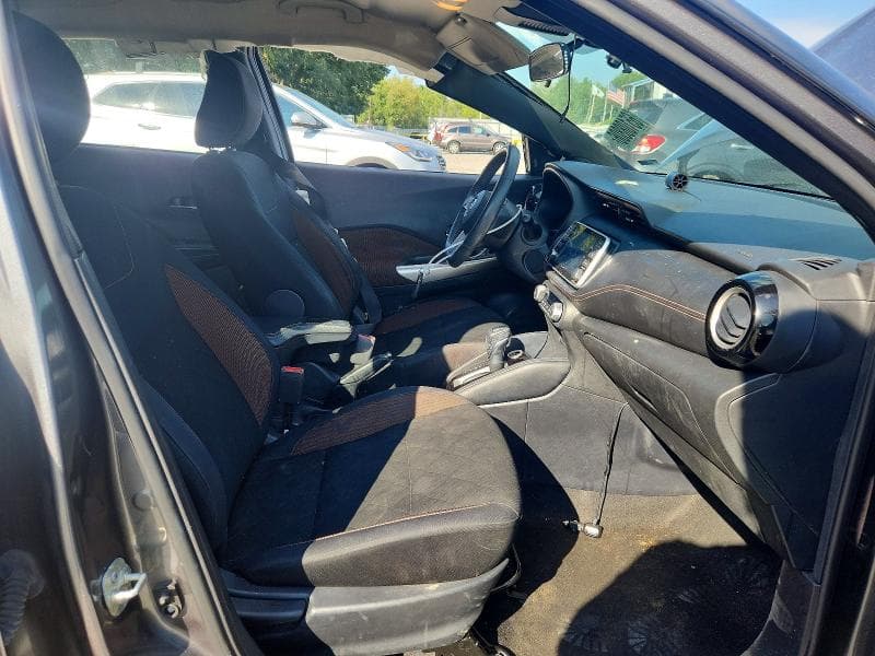 2020 NISSAN KICKS SR 7