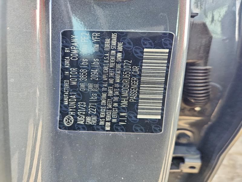 2024 HYUNDAI ELANTRA SEL 13