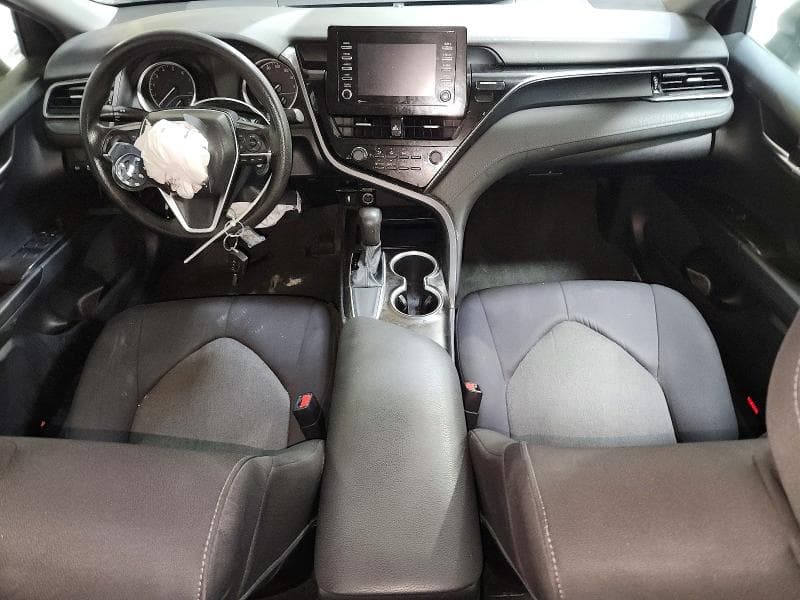 2021 TOYOTA CAMRY LE 8