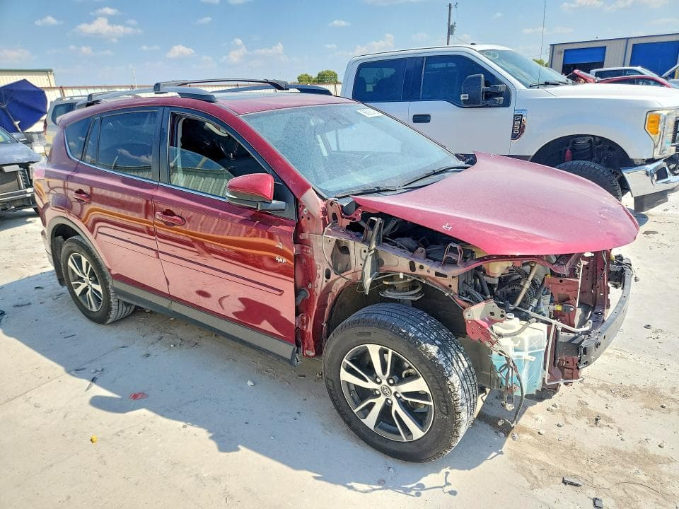 2018 TOYOTA RAV4 XLE 4