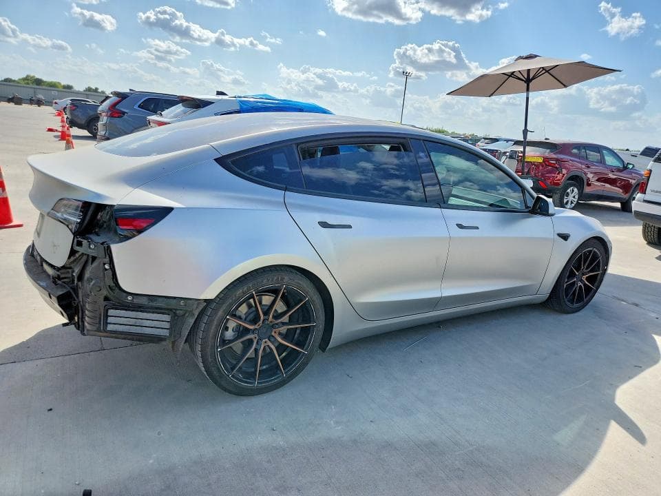 2018 TESLA MODEL 3 3