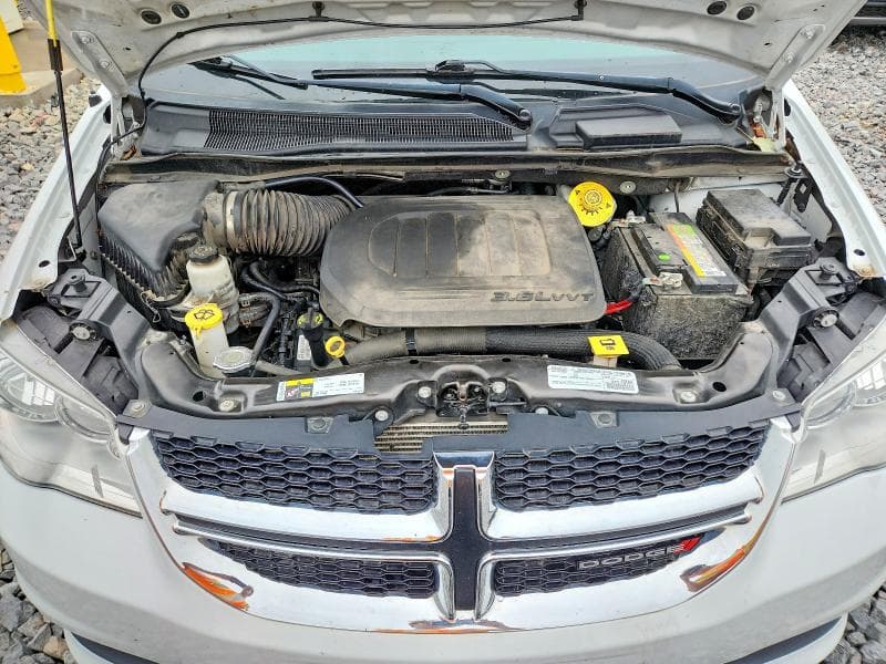 2020 DODGE GRAND CARAVAN SE 12