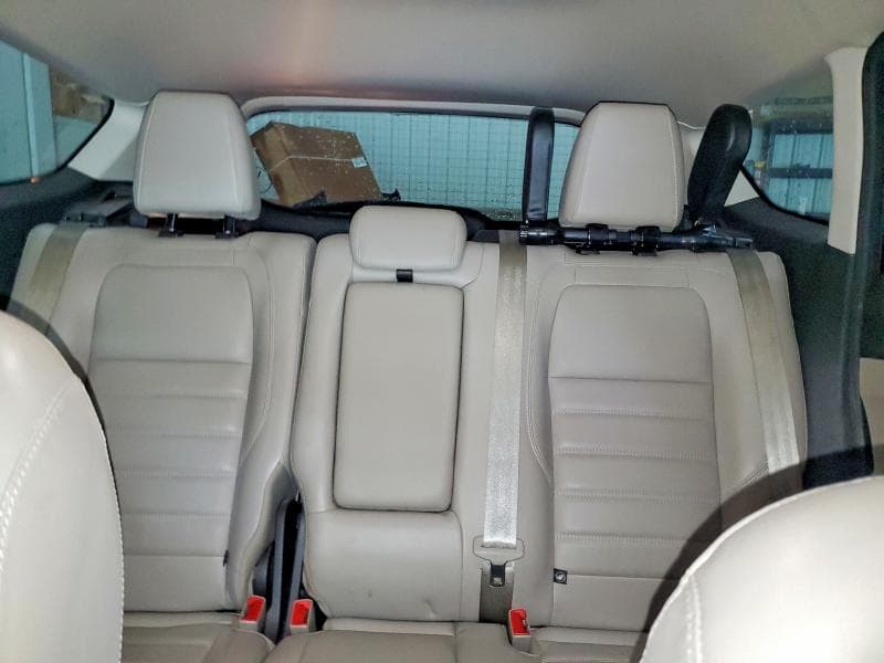 2018 FORD ESCAPE SEL 10