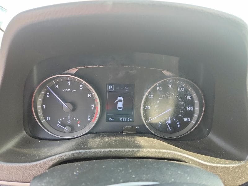 2018 HYUNDAI ELANTRA SEL 9