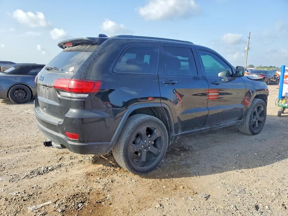 2019 JEEP GRAND CHEROKEE LAREDO 3