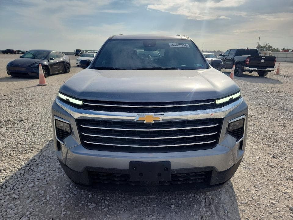 2025 CHEVROLET TRAVERSE LT 5