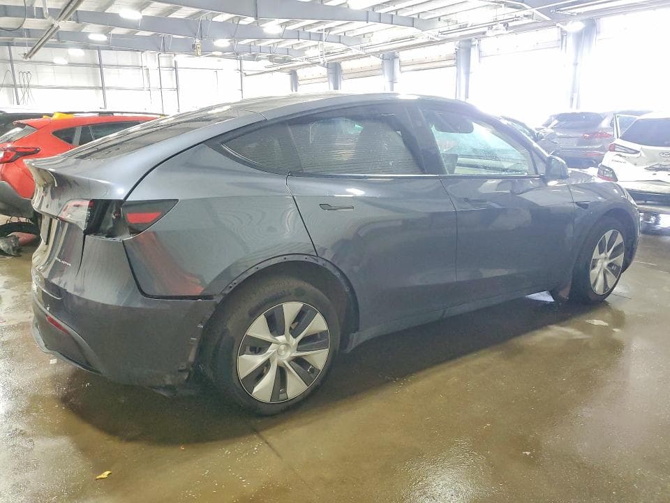 2023 TESLA MODEL Y 3