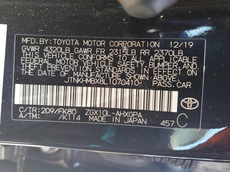 2020 TOYOTA C-HR XLE 12