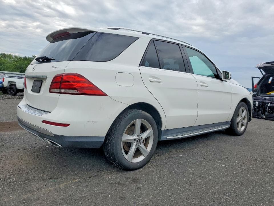 2017 MERCEDES-BENZ GLE 350 4MATIC 3