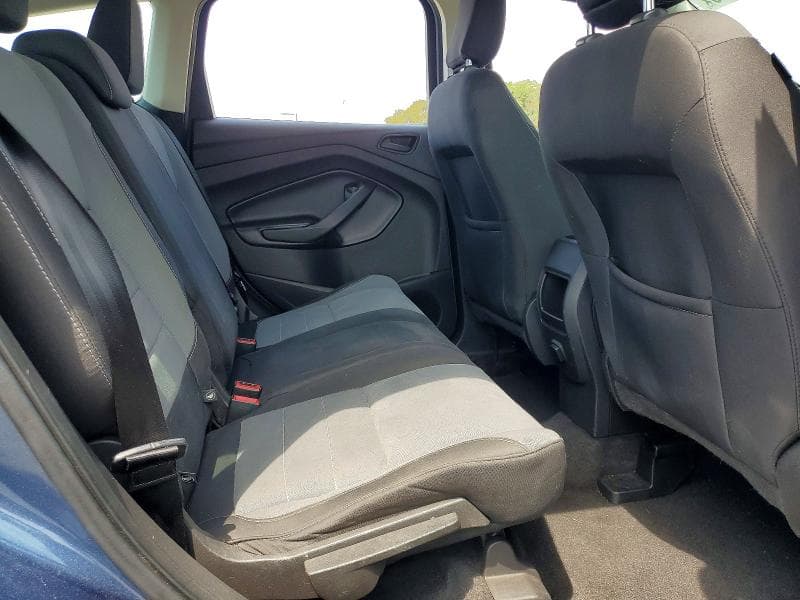 2018 FORD ESCAPE S 11