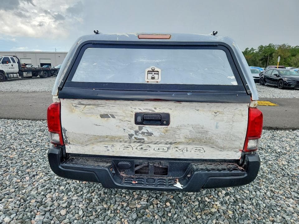 2018 TOYOTA TACOMA SR 6