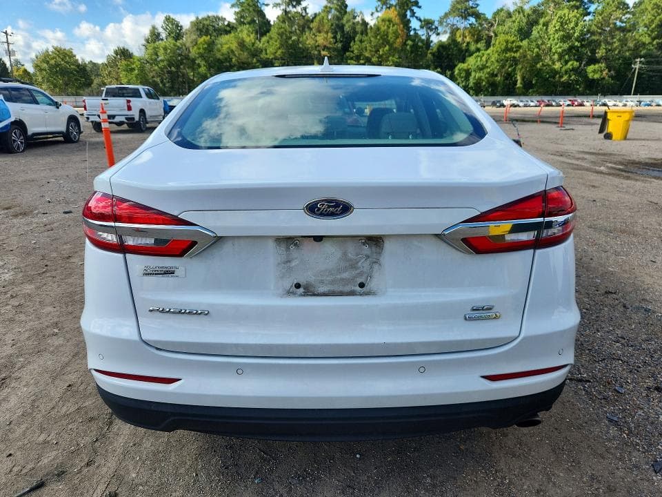 2020 FORD FUSION SE 6