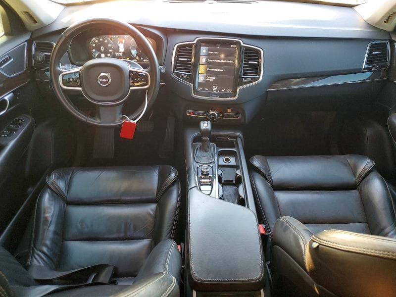 2017 VOLVO XC90 T6 8