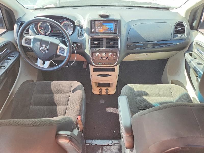 2017 DODGE GRAND CARAVAN SE 8
