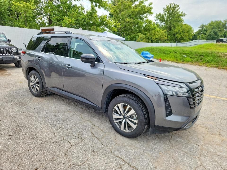 2026 NISSAN PATHFINDER SL 4