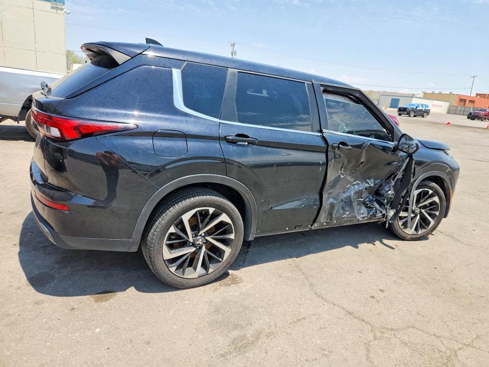 2022 MITSUBISHI OUTLANDER ES 3